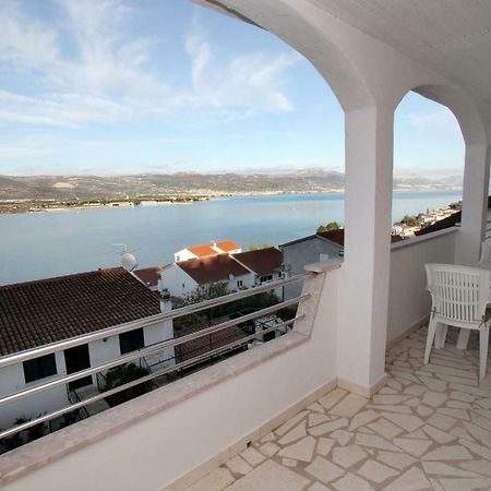 Apartments Maja - Sea View Trogir Dış mekan fotoğraf