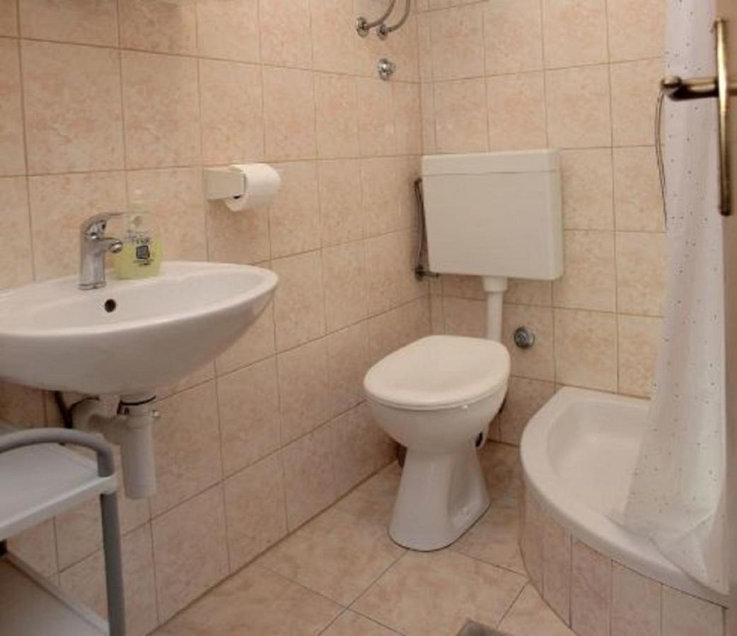 Apartments Maja - Sea View Trogir Dış mekan fotoğraf