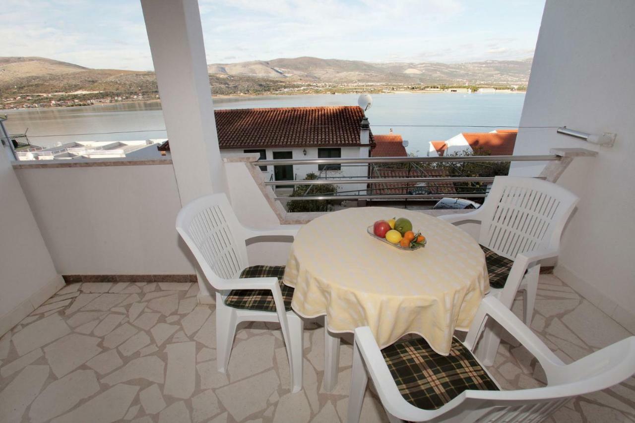 Apartments Maja - Sea View Trogir Dış mekan fotoğraf