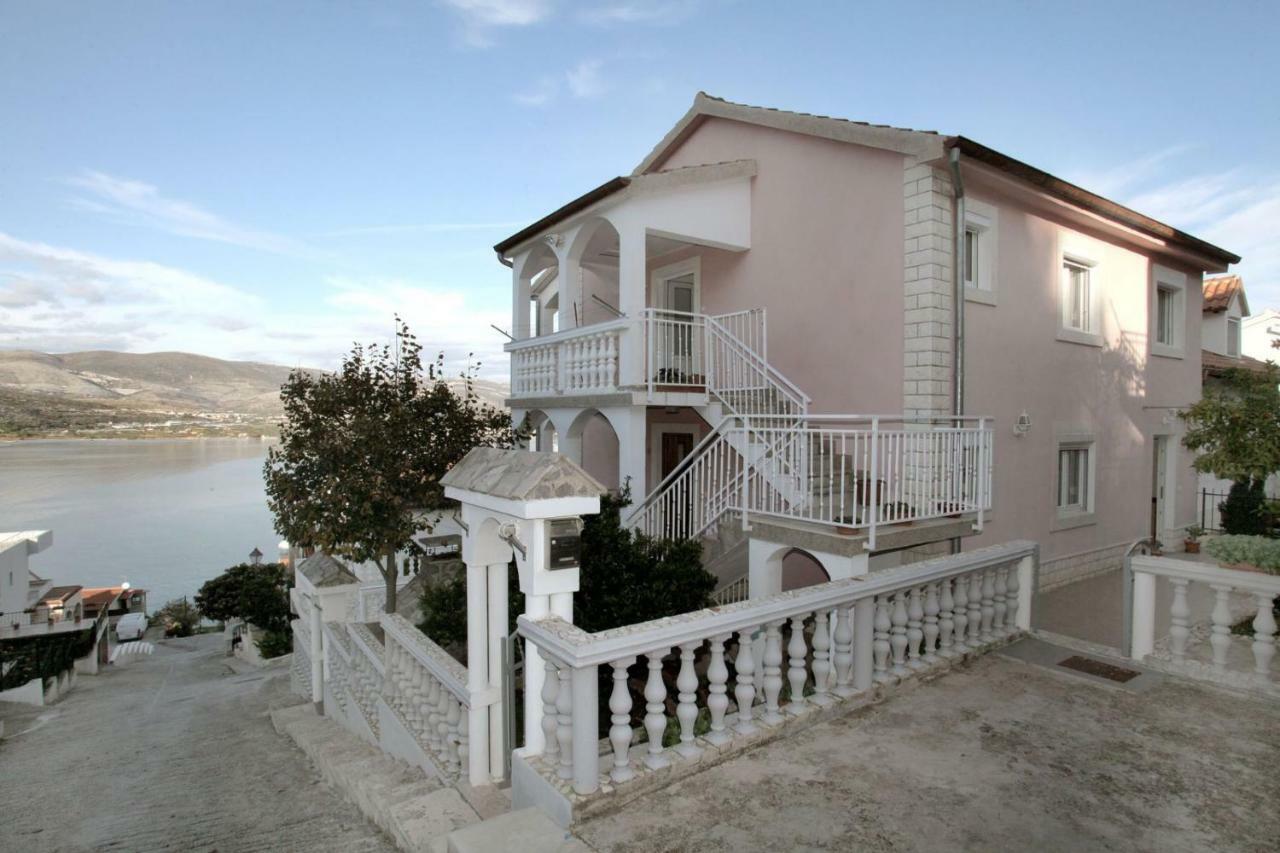 Apartments Maja - Sea View Trogir Dış mekan fotoğraf