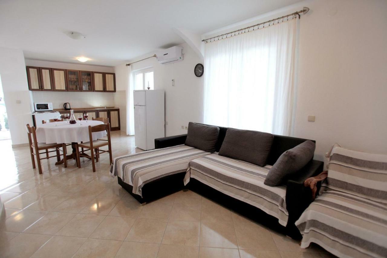 Apartments Maja - Sea View Trogir Dış mekan fotoğraf